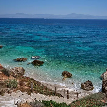 Etherio Iv Apartment