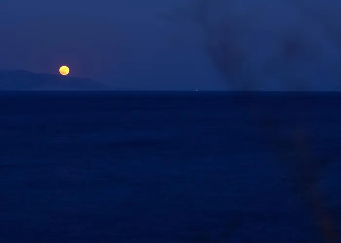 Διαμέρισμα Etherio Iv Πίσω Λιβάδι